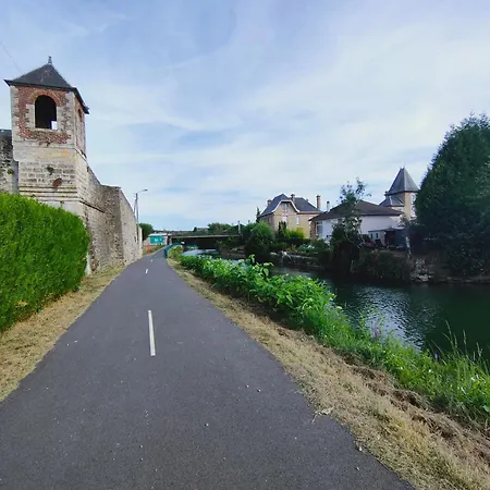 Le Rempart - 3 Etoiles - 6 Personnes - *