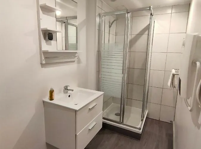 Maison 3 Etoiles Centre Voie Verte 50m Parking 2 Salles Bain Ferienhaus